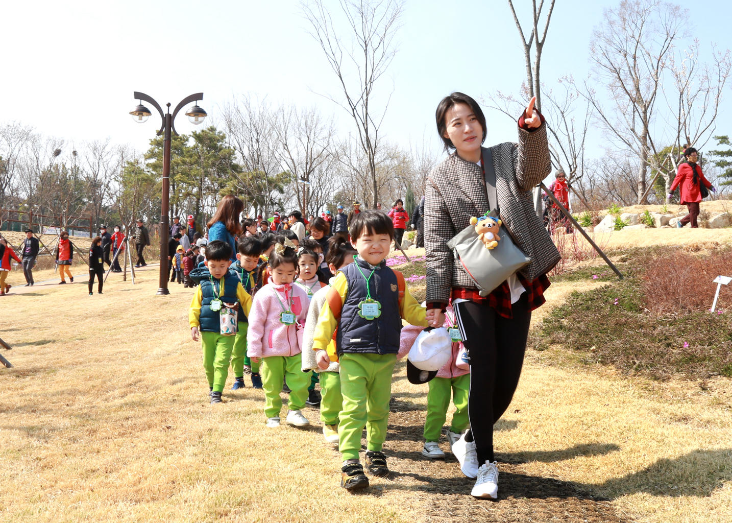 가족사랑 금빛 건강걷기 (3.22 이현공원) 4