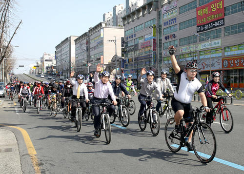 물의 날 기념 자전거 대행진 (3.21. 서구청광장)